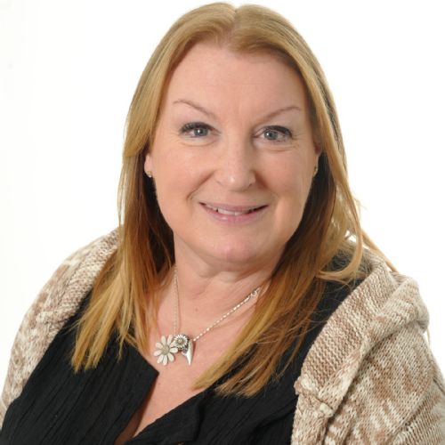 Mrs Stephens - Hardy Centre Manager